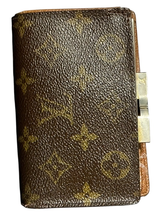 Louis Vuitton Handbags - Louis Vuitton Monogram Porte Monnaie Billets Viennois wallet